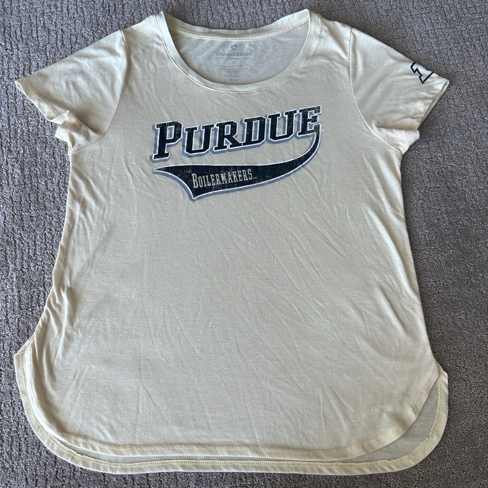 Purdue light yellow large curved hem tee